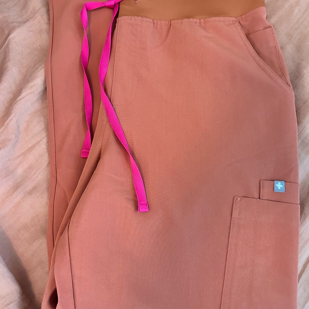 Figs Kade cargo scrub pants terracotta